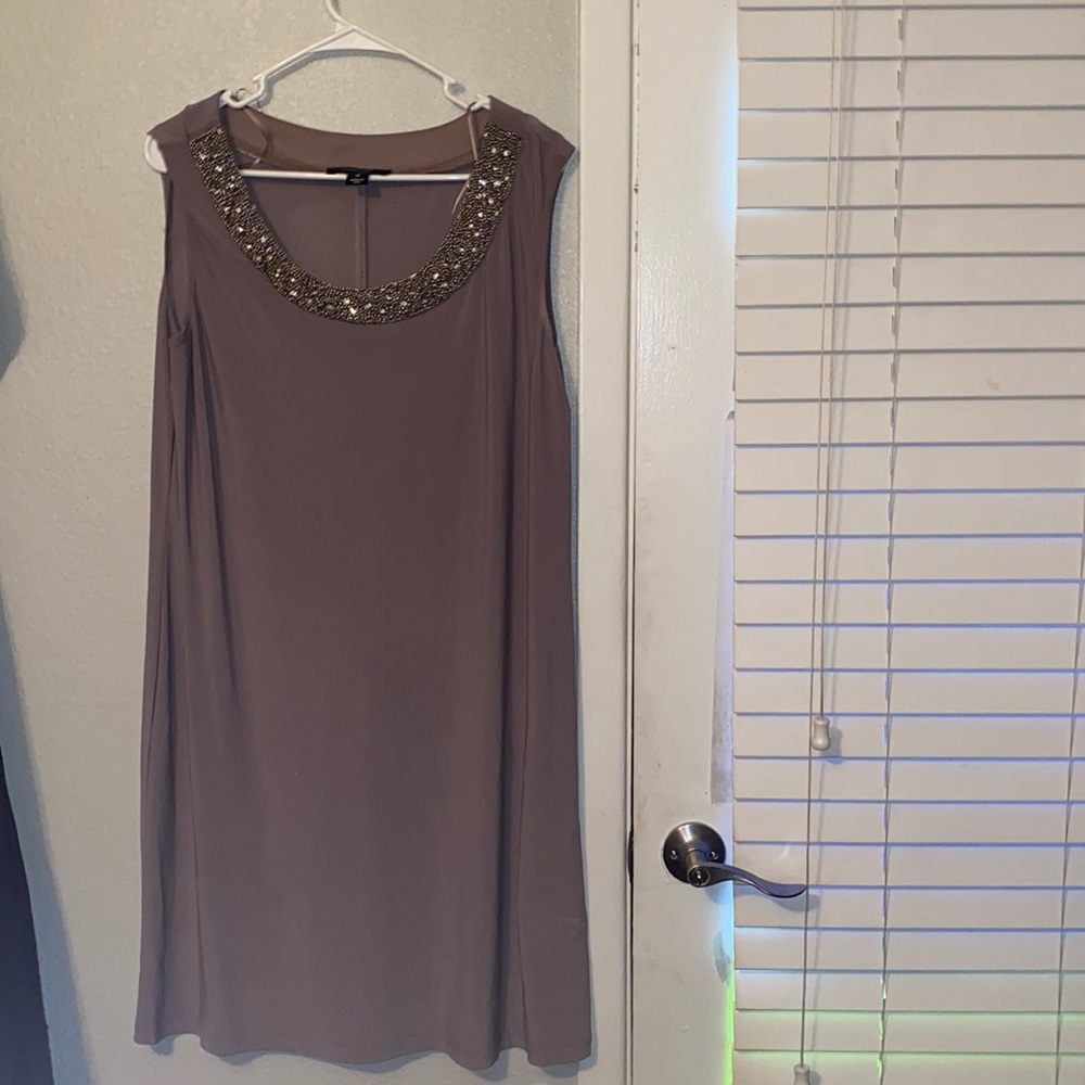 Beautiful sleeveless gown